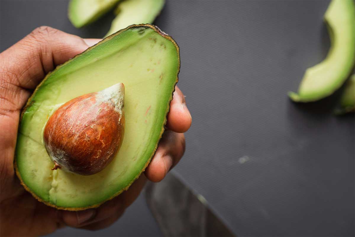 Os 5 benefícios do abacate na alimentação do diabético